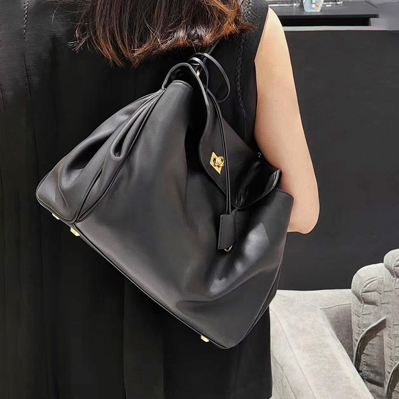 Women's Cow Leather Underarm S - Women'S Work Bags Designer 评论和价格