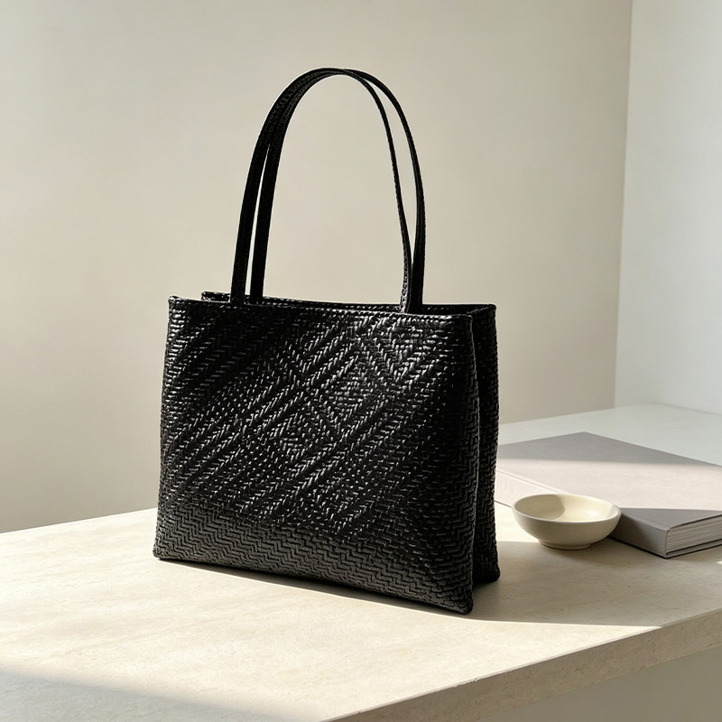 Mendy Genuine Leather Woven Pi - Women'S Work Bags Designer 评论和价格