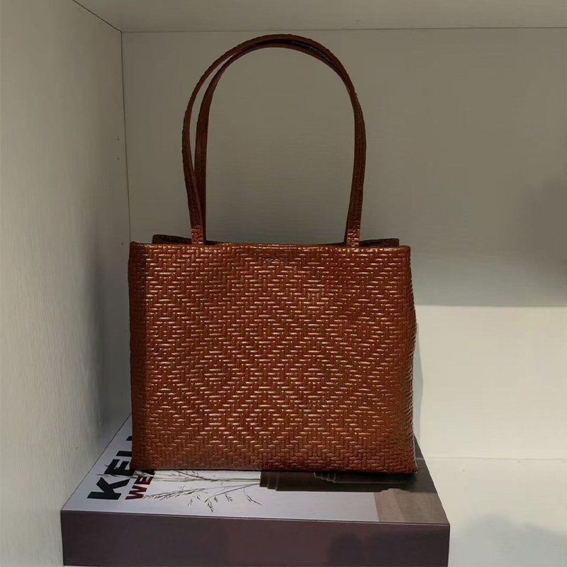 Mendy Genuine Leather Woven Pi - Women'S Work Bags Designer 评论和价格