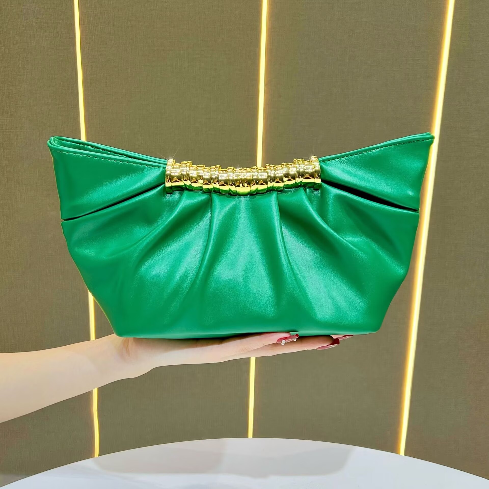 Fashion Golden Women's Bag,Sof - Women Bags Golden 评论和价格