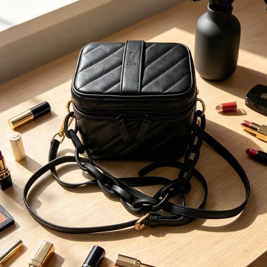 YSL Black Chevron Leather Squa - Women'S Ysl Bags Crossbody 评论和价格